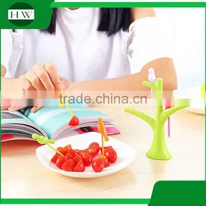 Eco Plastic Tableware Kid Cartoon Tree Birdie Fruit Fork Set thumbnail-5