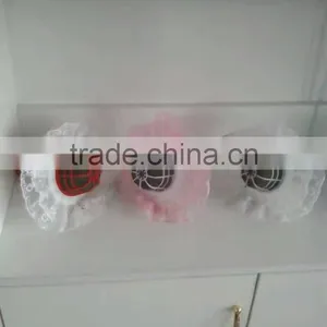 New Style of Bride Holding Bouquet Floral Foam for Fresh Flower thumbnail-2