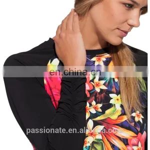 High Quality Floral Printed Breathable Long Sleeve Anti UV Rash Guard for Women thumbnail-3
