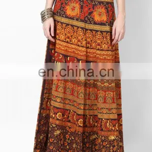 Skirt thumbnail-1