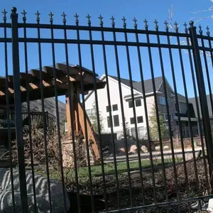 Outdoor Villa Perimeter Fence System - Interlocking Steel Panels With Weatherproof Coating thumbnail-1