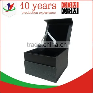Black Magnetic Closure Gift Box thumbnail-2