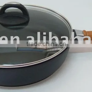 24cm Die Cast Aluminium Deep Fry Pan With Wooden Handle thumbnail-1