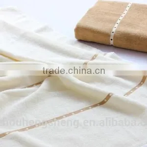 100% Cotton Terry Placement Print Luxury Bath Towel thumbnail-3