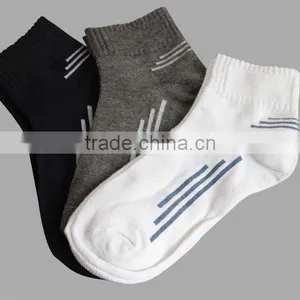 2013 Newest Men Plain Sport Socks thumbnail-1