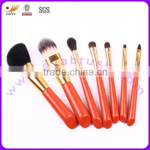 Popular 8pcs Cosmetic Brush Sets With OEM Design thumbnail-1