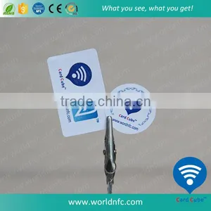 Printable 13.56MHz NTAG213 RFID Smart Label for Package thumbnail-1