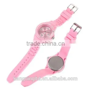 New Arrival Pop Christmas Promotion Gift Waterproof Silicone Wrist Watch thumbnail-4