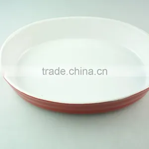 Wholesale Oval Glazed Ceramic Bake Plate With Handle for Daily Use thumbnail-1