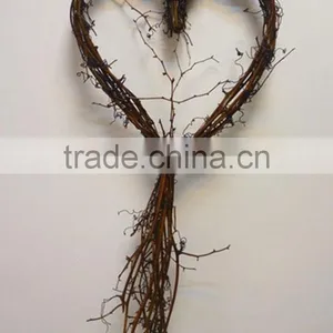 Weaving Heart Shape Wedding Decoration Christmas Natural Ornament Hanging Wreath thumbnail-1