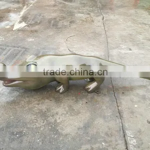 Outdoor Fiberglass Crocodile Statue thumbnail-2