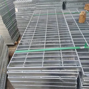 Hot Dip Galvanized Steel Grid Chemical Plant Platform Step Plate Sewer Drain Cover Puddle Cover Heavy Steel Grid thumbnail-2