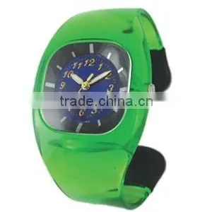 Best Price Free Sample Bangle Ladies Watch Custom Bangle Watch Plastic China Supplier Womens Jewelry Watch Fashion Bangle Watch thumbnail-1