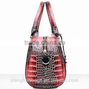 the Most Fashion Ladies Handbags With Python Pattern thumbnail-3