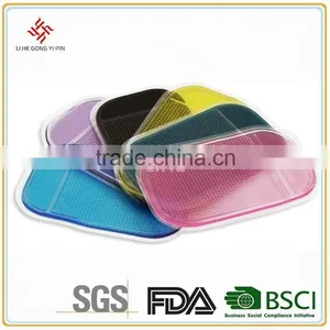 Hot Sale Eco-friendly Pvc Material Non-slip Mat thumbnail-3