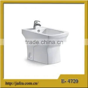 4720 Modern Hot Selling White Color Ceramic Bidet thumbnail-1