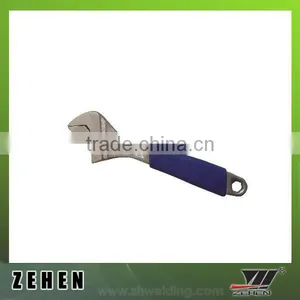 Adjustable Wrench thumbnail-1