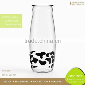 Hot Selling Mouth Blown Empty Custom Glass Milk Bottles thumbnail-1