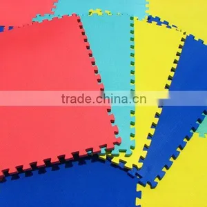 Interlocking Foam Puzzle Mat thumbnail-1