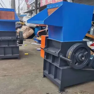 Plastic Raw Material PET Waste Bottle Crushing Washing Line Drying Recycling Granules Making Machine Line Manufacturer thumbnail-2