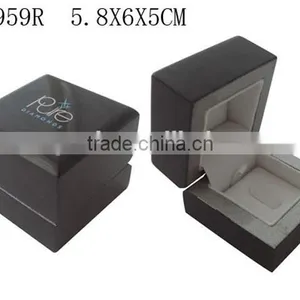 W959S Matte Painted Wooden Jewelry Set Case With Silver Lining Inside thumbnail-4