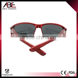 China Supplier Red Plastic Sports Sunglasses thumbnail-4