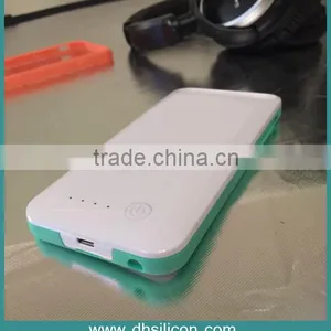 Powerful 3100mAh Portable Power Case for Phone thumbnail-4