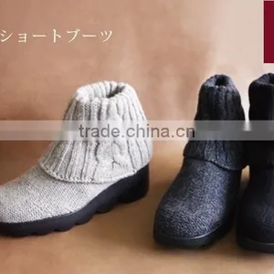 Stylish and Luxury Shoe Ladies Boots With Comfortable Fabric Made in Japan thumbnail-1