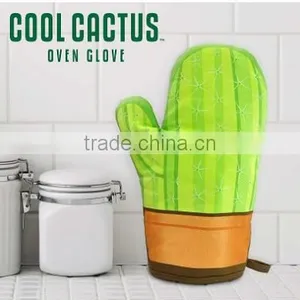 CACTUS OVEN MITT, the Cactus Oven Mitt thumbnail-1
