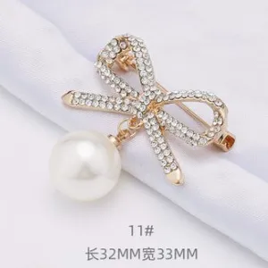 Fashonable Garment Brooch Wholesale in China With Low Price thumbnail-2