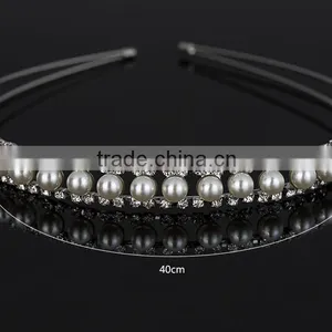The Newest Korea Style Pearl Hair Band With Diamond Boutique Hair Accessories Wholesale thumbnail-3