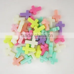 Colorful Small Religious Plastic Crucifix Cross Bracelet Beads thumbnail-1