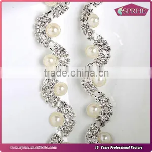 Czech Crystal Rhinestone Cup Chain thumbnail-3
