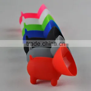 New Arrival Silicone Cute Pig Cell Phone Suction Bracket Gift thumbnail-4