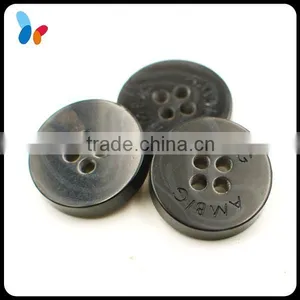 Colored 4 Holes Unsaturated Polyester Resin Laser Engraved Button thumbnail-1