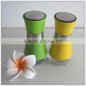 Glass Sauce Bottle Pepper thumbnail-2