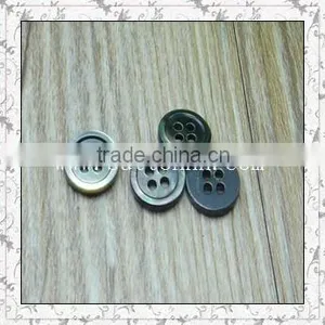 Wholesale Designer White Shell Button thumbnail-1