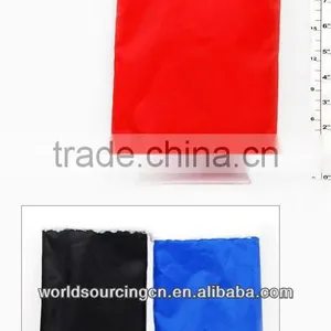 Snow Shovel With Gloves thumbnail-1
