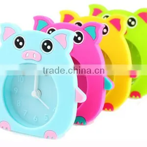 Pig Shape Silicone Alarm Clock thumbnail-2