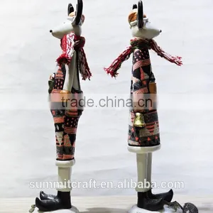 Creative Color Painting Resin Reindeer Figurines Christmas Decoration thumbnail-2
