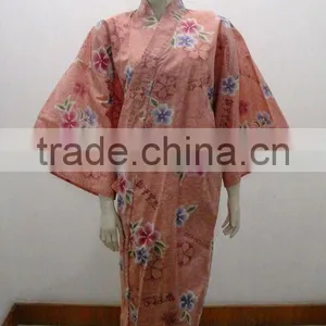 The Simple Beauty of the Japanese Kimono/Yukata thumbnail-1