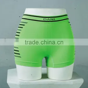 2015 Latest Seamless Men Boxer thumbnail-4