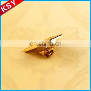 Fashionable Design Factory Price Metal Aircraft Lapel Pins Hard Enamel Suit Badge Buttons thumbnail-1