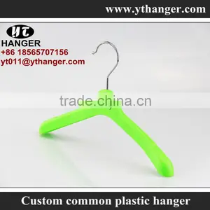 IMY-502 Green Plastic Childrens Hanger Customized thumbnail-1