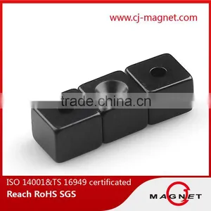 Monopole N35 Neodymium Magnet for Leather Bags Packing thumbnail-1
