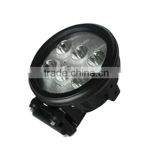 Hot Selling 12V 60W Spot Beam Led Tractor Light, Auto Parts 60W IP 67 Led Work Light Led Driving Light for Truck, Heavy Dut thumbnail-2