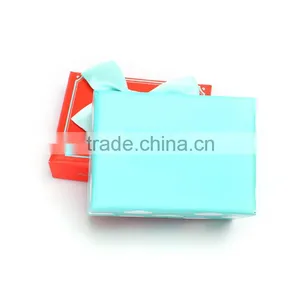 Glossy Lamination Paper Wedding Invitation Box With Bow thumbnail-5