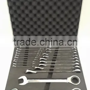 22 Pcs Aluminium Case Combination Ratchet Wrench Tool Set thumbnail-2