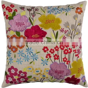 Excellent Quality Customized Flower Scatter Cushion thumbnail-1