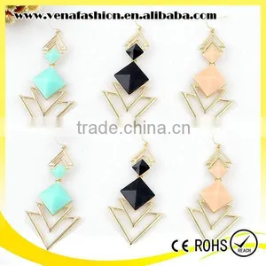 Popular Fashion Jewelry in Europe Teenage Dubai Triangle Earring thumbnail-5